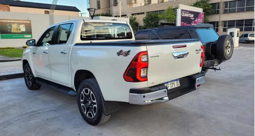 Toyota Hilux 2.8 Cd Srx 177cv 4x4 At