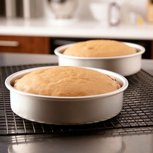 Imagen 5 de 9 de Desmoldante Liquido Para Tortas Kosher Wilton Titanweb