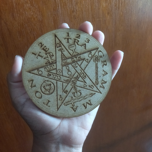 Tetragramaton En Mdf