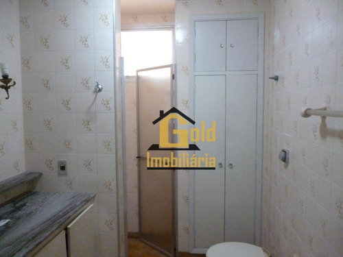Apartamento Com 2 Dormitórios No Bairro Centro - Ap1404
