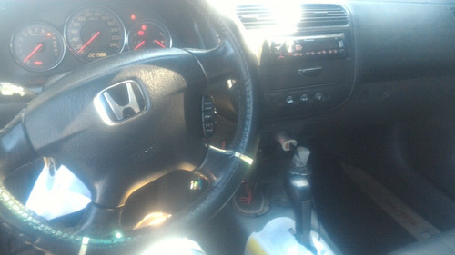 Imagem 11 de 15 de Honda Civic 2005 1.7 Lxl Aut. 4p 130 Hp