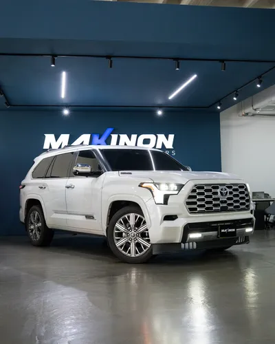 Toyota Sequoia 3.5 V6 Capstone
