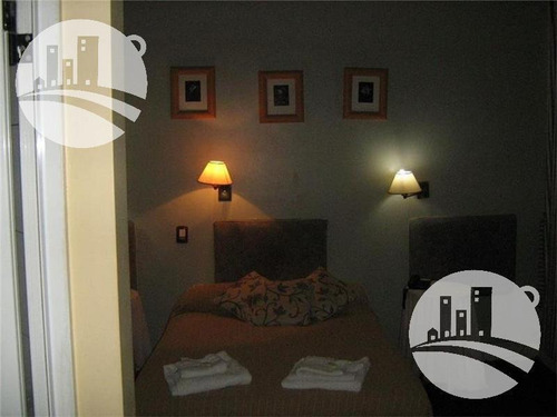 Hotel 25 Hab. 2*