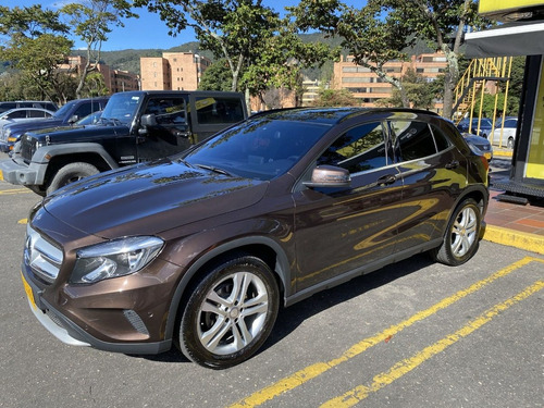 Imagen 1 de 22 de Mercedes Benz Gla 200 1.6