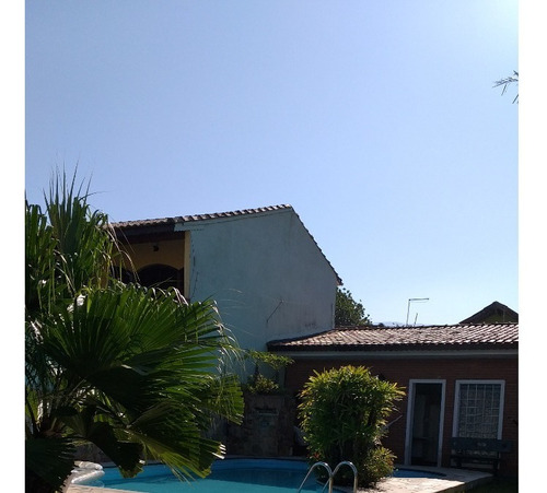 Imagem 25 de 30 de Casa 3 Qtos(2 Suítes), Sala De Estar/tv E Sala De Jantar, Área De Lazer Coberta C/churrasqueira, Forno Etc, Jardins. Edícula Com 2 Qtos Wc Cozinha, Piscina Ampla Em Curvas - Jardins $ 800.mil