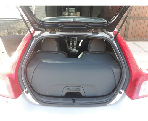 Imagen 2 de 14 de Volvo C30 2008 2.4 170hp At Pack Premium