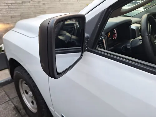 RAM Ram 1500 3.3 V6 XL Crew Cab 4x2 At