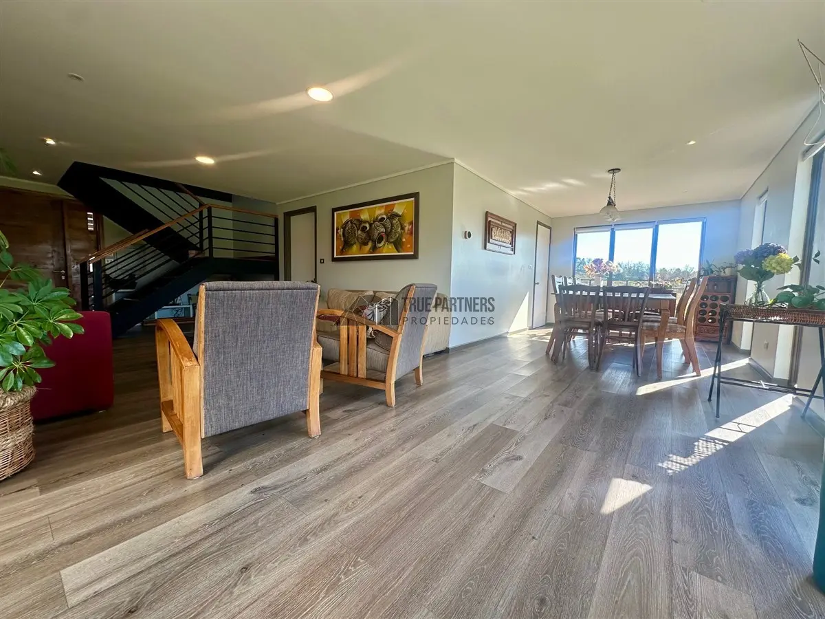 Imagen 3 de 28 de Casa En Venta De 5 Dorm. Cond. Los Ulmos, En Puerto Montt