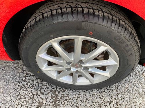 Imagen 13 de 15 de Seat Ibiza 2015 1.6 Style 5p Dsg