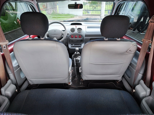 Imagen 16 de 18 de Renault Twingo 2011 1.2 Access