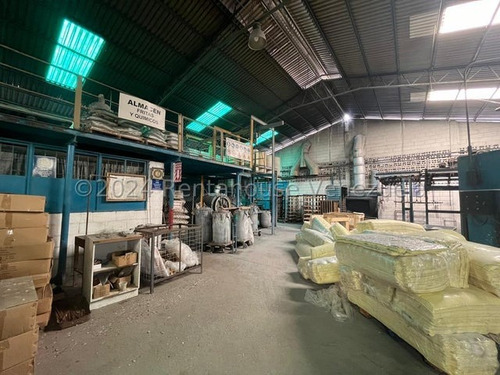 Empresa Para Fabricar Cocinas Con 4 Galpones. Cap. 1000 Ncocinas Por Dia.en Venta Zona Industial Valencia Carabobo Leida Falcon Lf24-28924