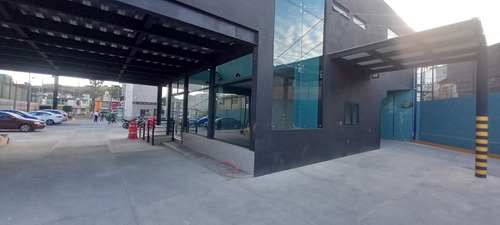 Local Comercial Adolfo Ruiz Cortinez
