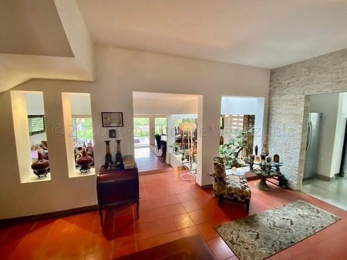 Imagen 3 de 16 de Casa En Venta En Prados Del Este