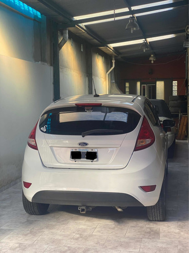 Imagen 9 de 16 de Ford Fiesta Kinetic Titanium