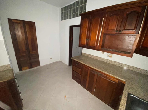 Imagen 9 de 15 de Apartamento En Venta Bella Vista Rd$10,000,000