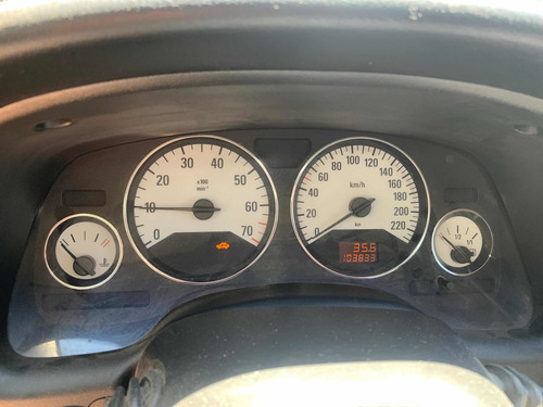 Imagen 11 de 22 de Chevrolet Astra 2011 2.0 Gls