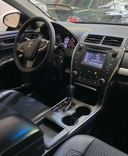 Toyota Camry 2015