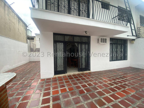 Casa En Venta En La California Sur - Calle Cerrada Con Vigilancia - Caracas 24-1802 Mvg