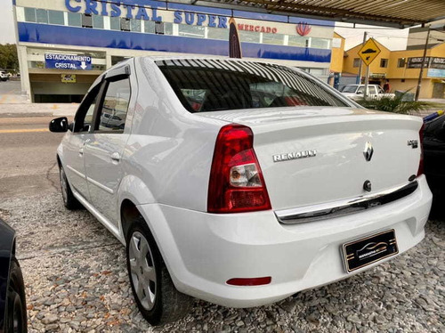 Imagem 7 de 14 de Renault Logan 1.0 Expression 16v Flex 4p Manual 2011