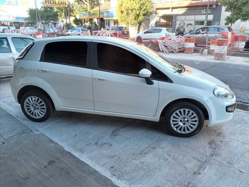 Fiat Punto 1.4 Attractive C/radio Integrada 2013