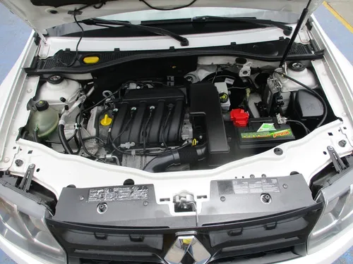 Renault Duster EXPRESSION 4X2 1600CC MT AA