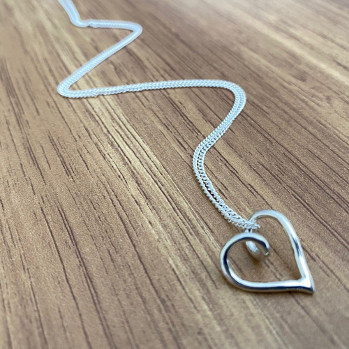 Imagen 3 de 9 de Collar Dije Y Cadena Corazón En Plata .925 Agálea Joyería
