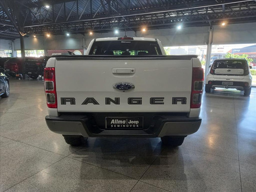Ford Ranger 2.2 XLS 4X4 CD 16V DIESEL 4P AUTOMÁTICO