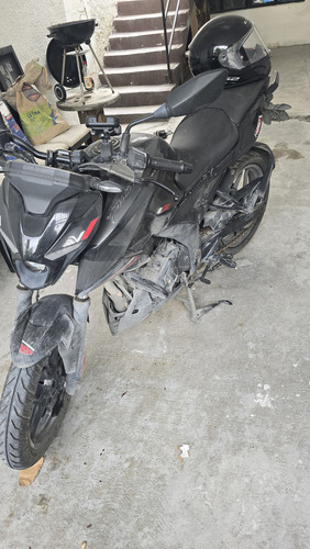 Motocicleta Bajaj Pulsar N250 2023