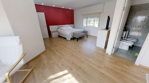 Casa En Venta A 50 Metros De La Playa- Ref: 1437