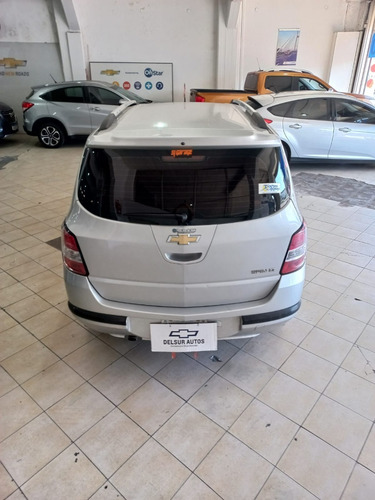 Imagen 4 de 15 de Chevrolet Spin Lt