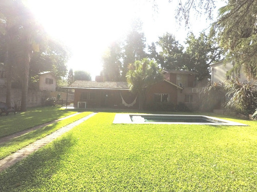 Casa En Venta :: Parque Leloir :: 4 Ambientes :: 800m2