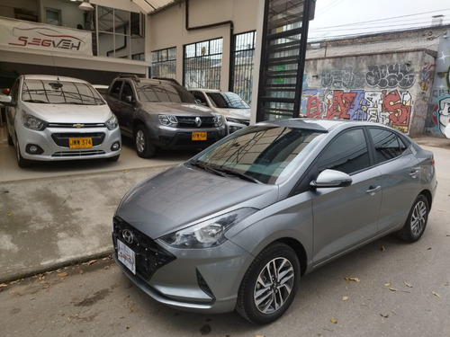 Hyundai Accent Advance