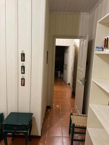 Casa De 3 Quartos, Sendo 1 Suite E 2 Quartos C Banheiro