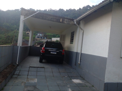 Casa 2 Qts Próximo A Praça Pasteur