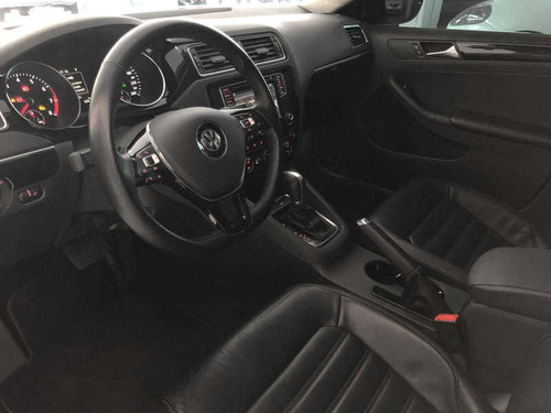 Volkswagen Jetta Highline Tsi 2.0 211cv 2017