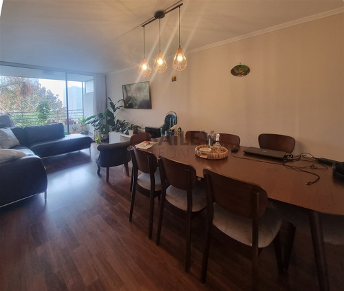 Departamento En Venta De 3 Dorm. En Concón