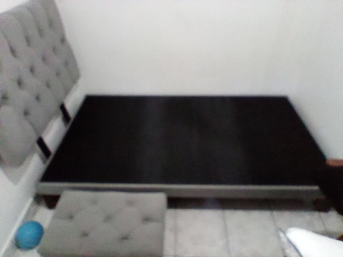 Vendo Base De Cama Mas Respaldo Y Banqueta Color Griscalipso