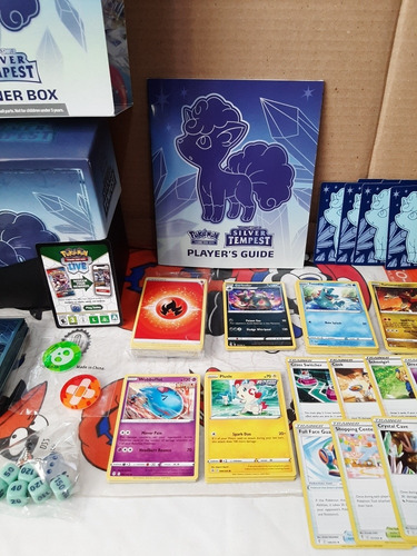 Elite Trainer Box Silver Tempest Abierta Con Muchas Tarjetas (Usado)
