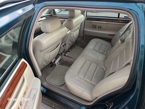 Cadillac Deville 4.6 Concours 275hp At