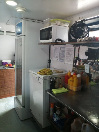 Imagen 5 de 14 de Restaurante Food Truck