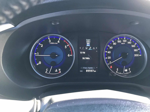Toyota Hilux 2.8 Cd Srx 177cv 4x4 At 2016