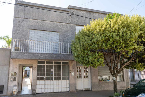 Venta 2 Casas En 1 Y Local. Ideal Inversión.