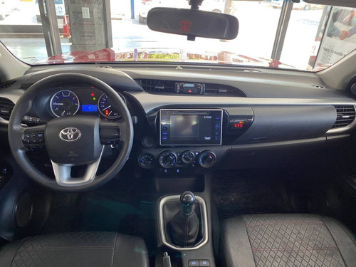 Imagen 11 de 13 de Toyota Hilux 2.8 Sr 4x4. Año 2018. Unica Mano