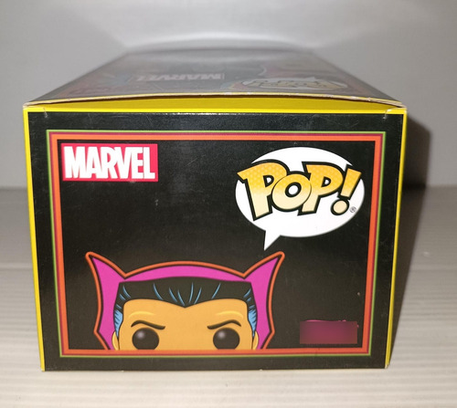 Funko Pop Doctor Strange 651 Target Black Light (Usado)