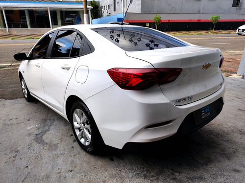 Chevrolet Onix plus 1.0 Ltz Turbo 4p