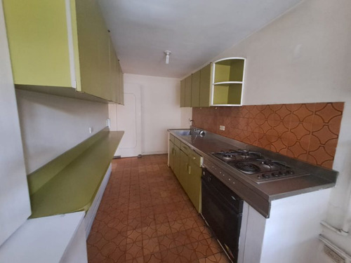 Apartamento En Venta En Medellín - Laureles Cod 66095
