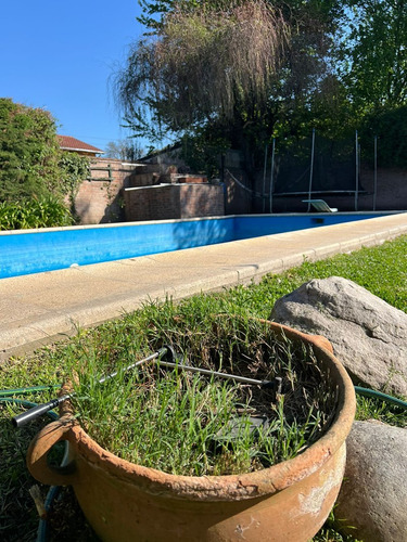 Casa En Venta En De Vicenzo Chico, Del Viso, Pilar