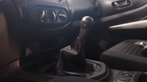Nissan Frontier 2.3 S Cd 4x2 Mt