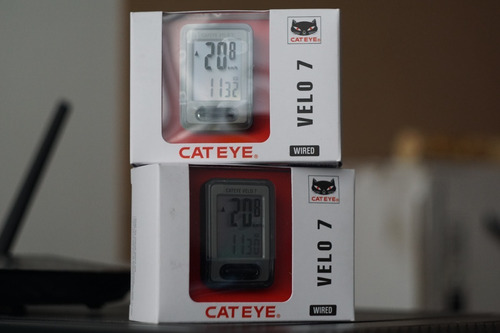 Imagen 2 de 7 de Velocimetro Odometro Cateye 7 Funciones Ciclocomputadora