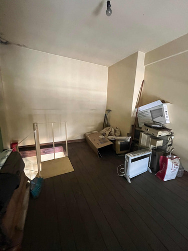 Venta De Oficina O Consultorio En Zona Céntrica De Moreno